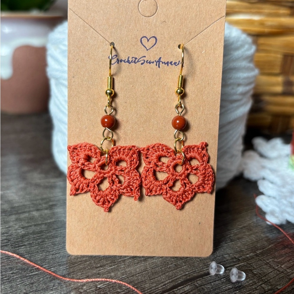 NWOT Handcrafted Leaf Crochet Earrings in Autumn Rust Color